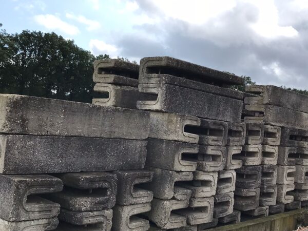 Betonnen lijngoten - Afbeelding 2